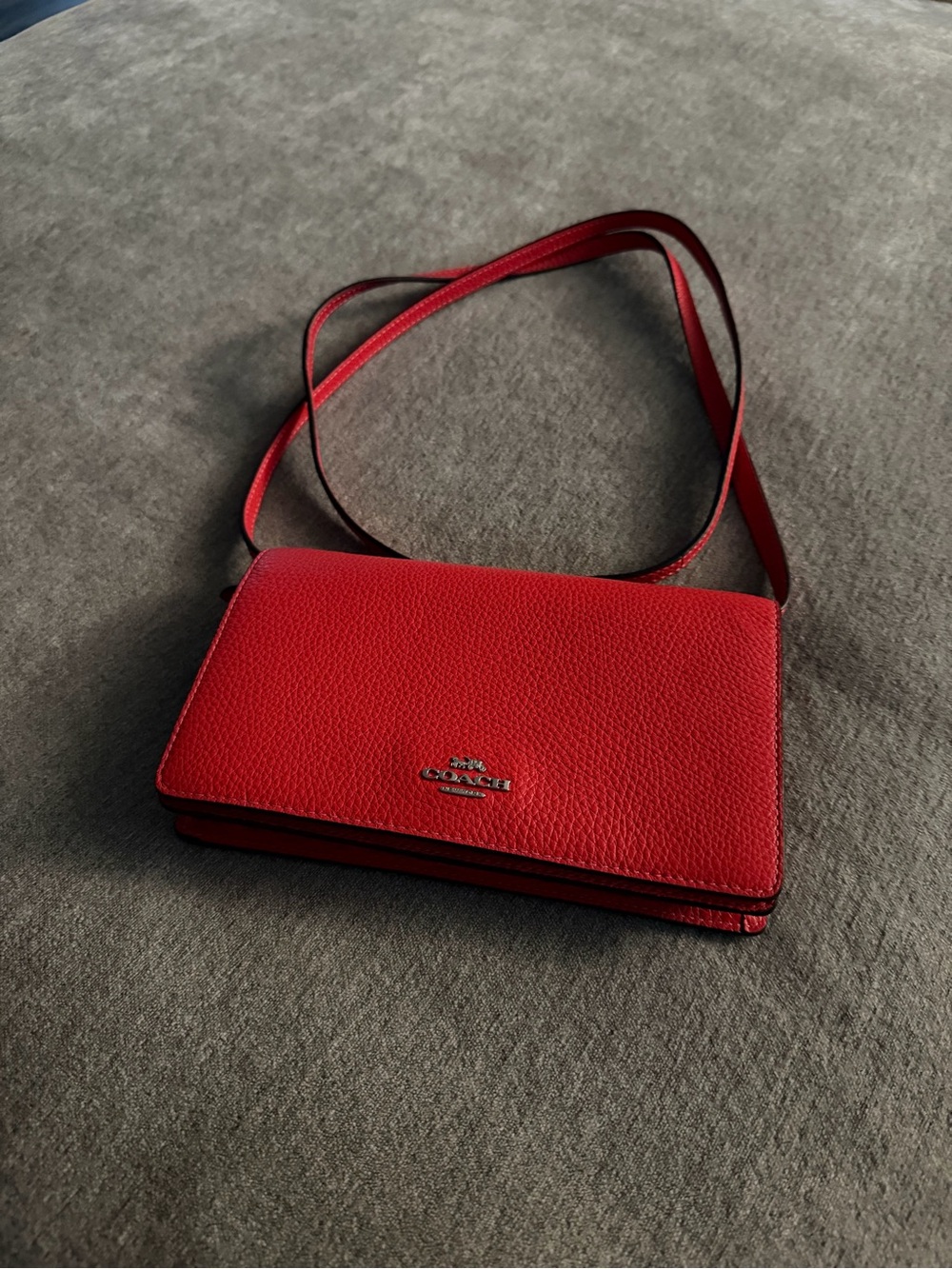 Coach Red Pebbled Leather Wallet Crossbody Bag Convertible Clutch